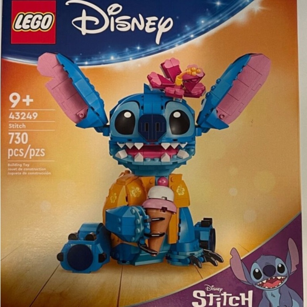 Lego Blue and Pink Building Sets for Creative Play New!